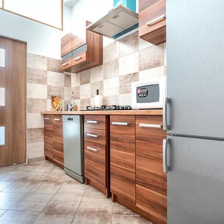 Avalon Apart 2 Legnica Dış mekan fotoğraf